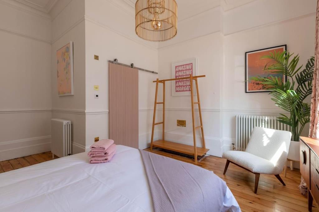 Wolverdene - Entire Ground Floor Flat With Garden Margate Extérieur photo